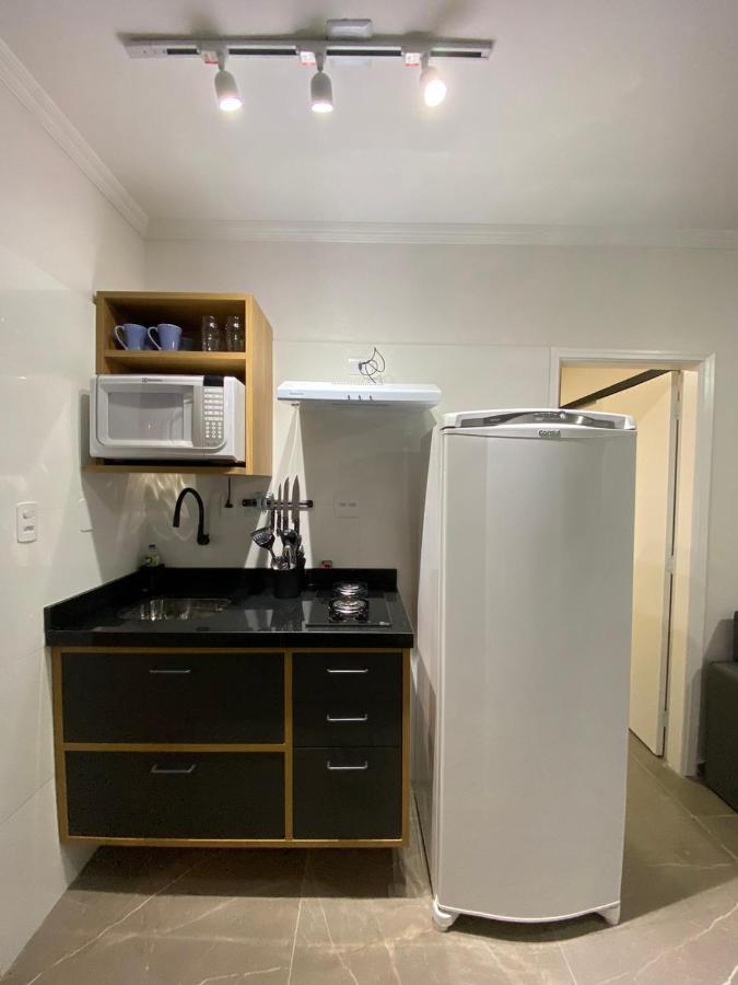 Flat - Acomoda Ate 4 Hospedes - Bairro Do Gonzaga - Santos Sp Dış mekan fotoğraf