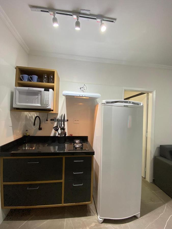 Flat - Acomoda Ate 4 Hospedes - Bairro Do Gonzaga - Santos Sp Dış mekan fotoğraf